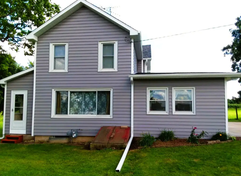 Kevin Schmitt siding image