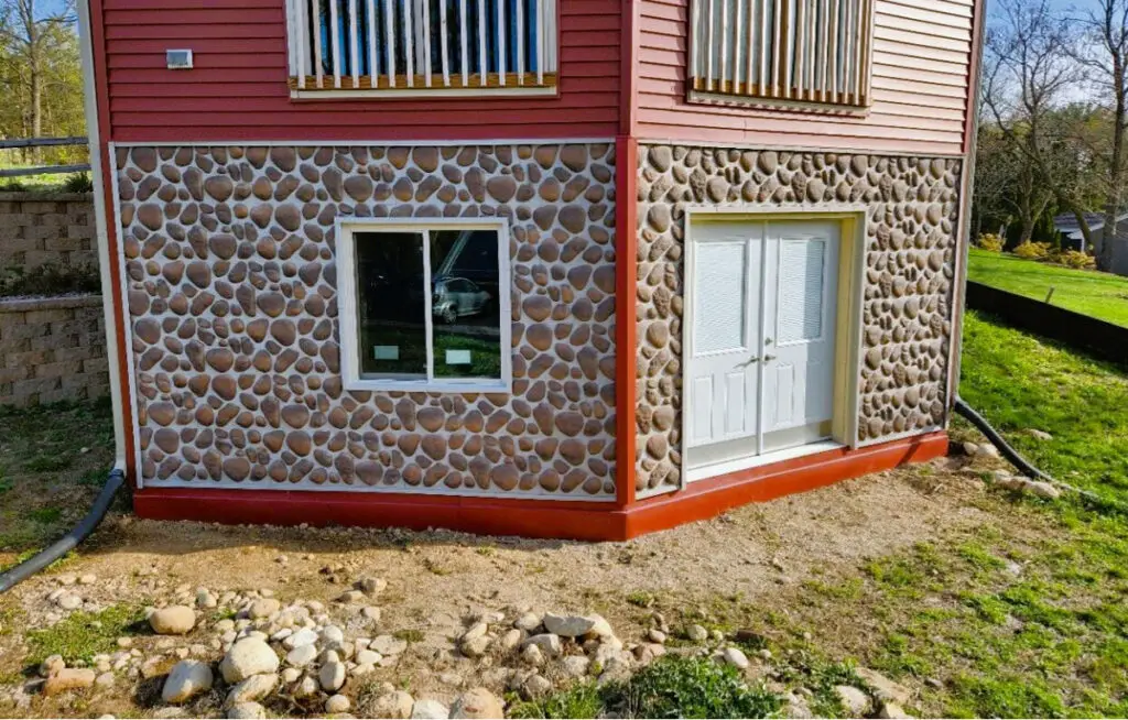 Kevin Schmitt siding image