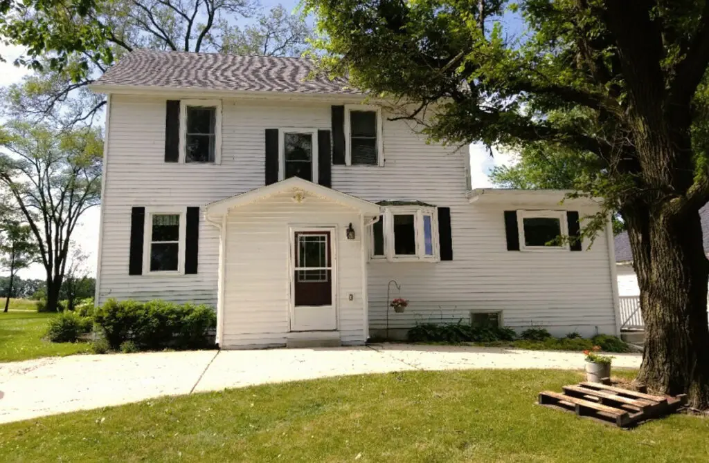 Kevin Schmitt siding image